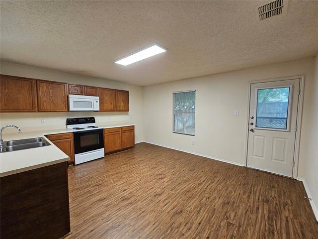 Foto del edificio - 2509 Avalon Creek Way