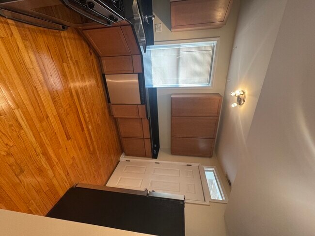 Foto del edificio - 2553 W Ardmore Ave