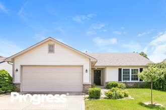 Building Photo - 1015 Redwood Dr