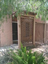 Building Photo - 5101 Middlecoff Cir