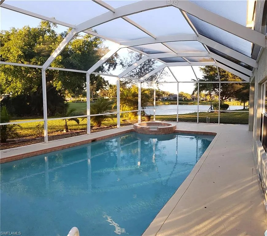 Foto principal - 2458 Blackburn Cir