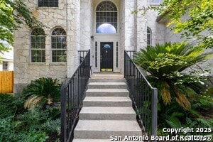 Building Photo - 729 San Gabriel