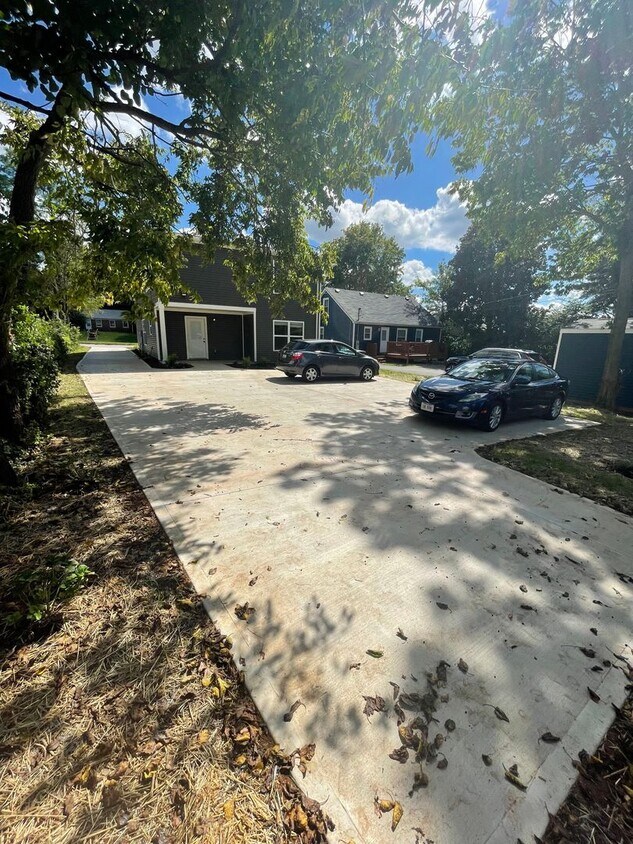 514 Addison NEW 4bd/5bth House Rental in Lexington, KY