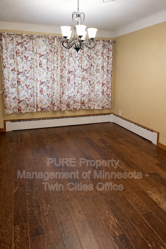 Building Photo - 30630 Broadway St N