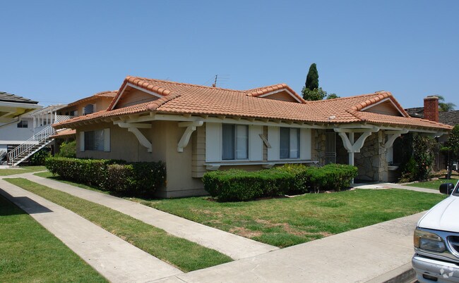 Building Photo - 16701 Bartlett Ln