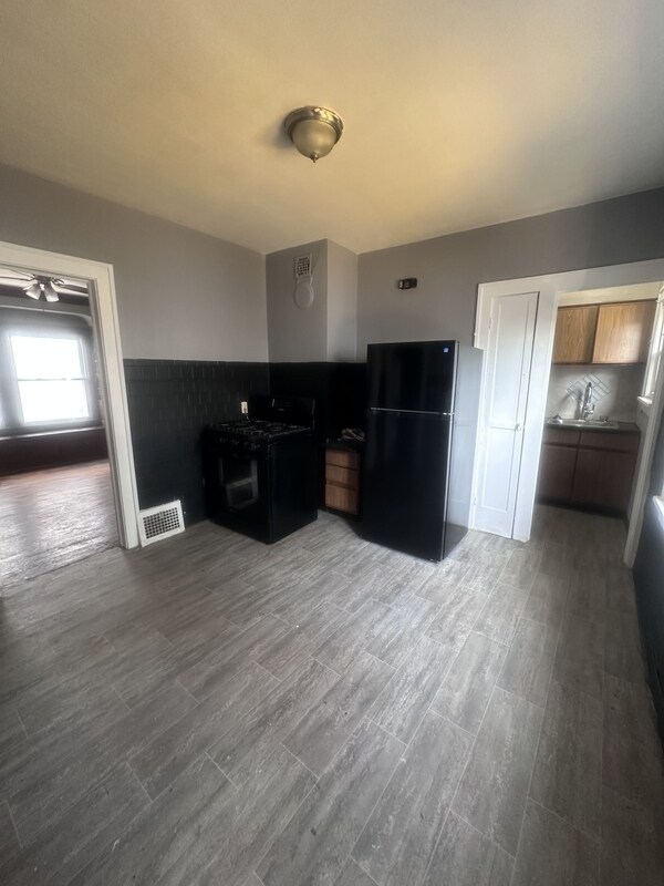 Foto del edificio - 4004 E 147th St