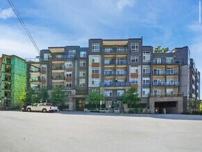 Building Photo - 11077 Ravine Rd