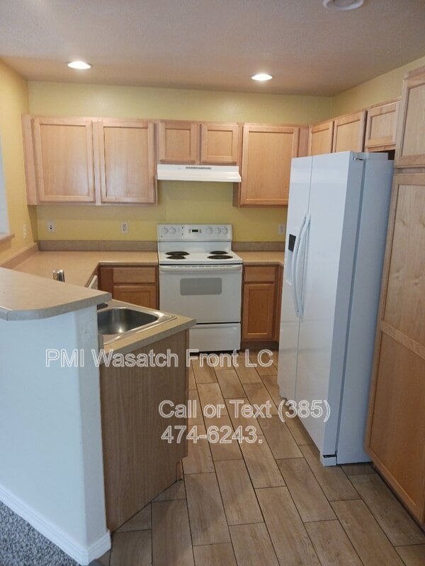 Building Photo - 6791 Valence Ln