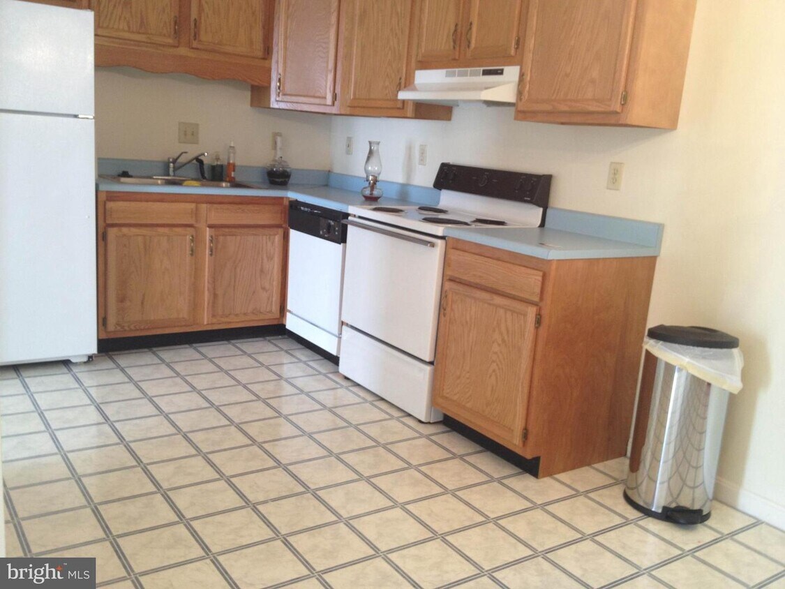 11 Hailey Ln, Strasburg, VA 22657 Apartment for Rent in Strasburg, VA