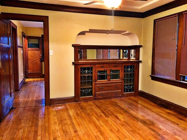 Foto del edificio - 2474 S Burrell St