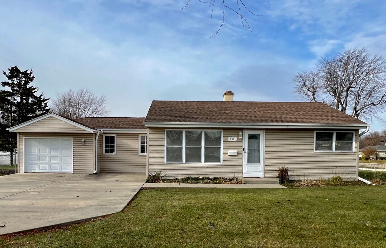 Foto principal - 2601 Wilke Rd