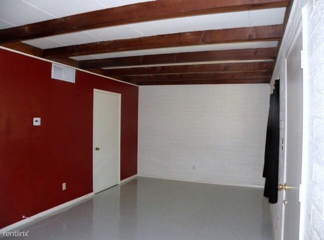 Building Photo - 1 br, 1 bath Apartment - 1038B N Euclid Ave