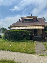 Building Photo - 3658 E 138th St