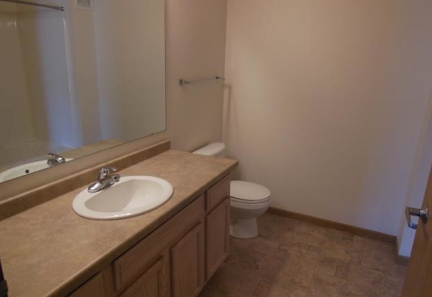 Building Photo - Harbor Homes