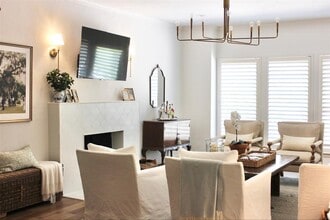 Building Photo - 3603 Las Colinas Dr