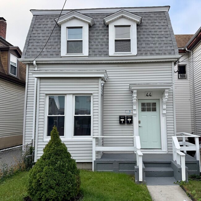 Foto del edificio - 44 Everett St