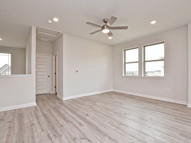 Foto del edificio - EASTON PARK -- SOUTH AUSTIN -- NEW BUILD