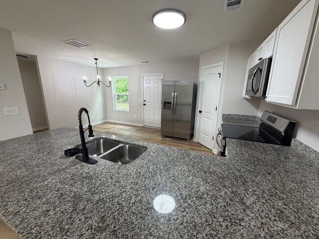 Foto del edificio - 4 Bedrooms, 3 Bathrooms - Home in West Rome!