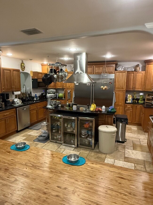 Foto del edificio - 731 Northwood Cir