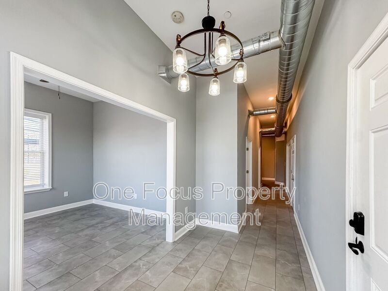 Foto principal - 1064 Mill St