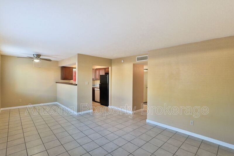 Photo - 603 W. Rio Salado Pkwy. 103