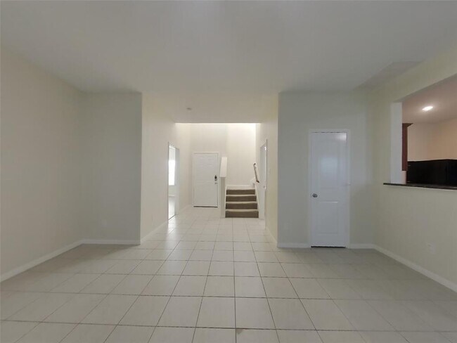 Foto del edificio - 640 Totem Trail Dr
