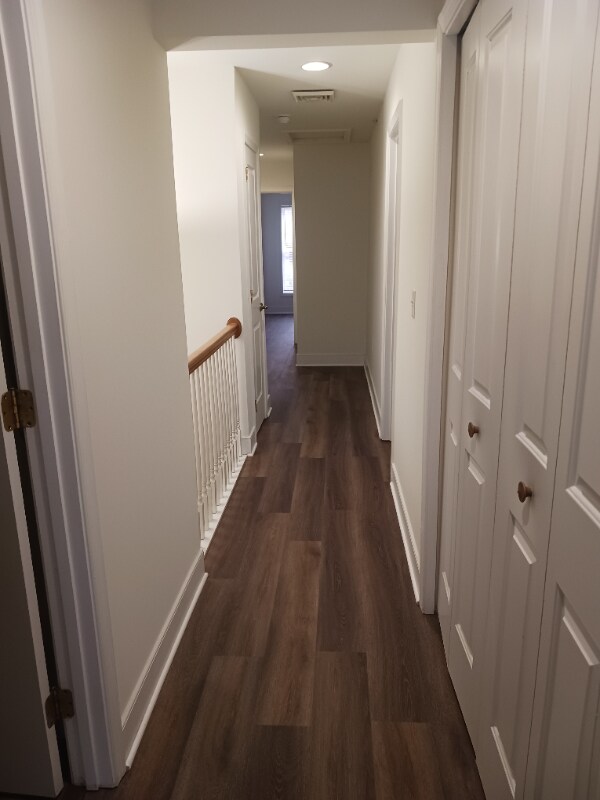 Foto del edificio - 48 Harvest Rd