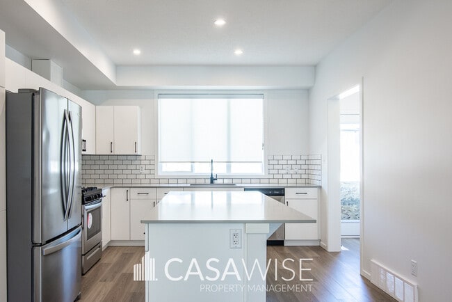 Building Photo - 9478 Colak Ln SW