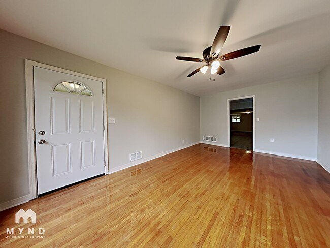 Foto del edificio - 804 27th Ave N