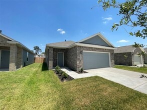 Building Photo - 25541 Northpark Palm Dr