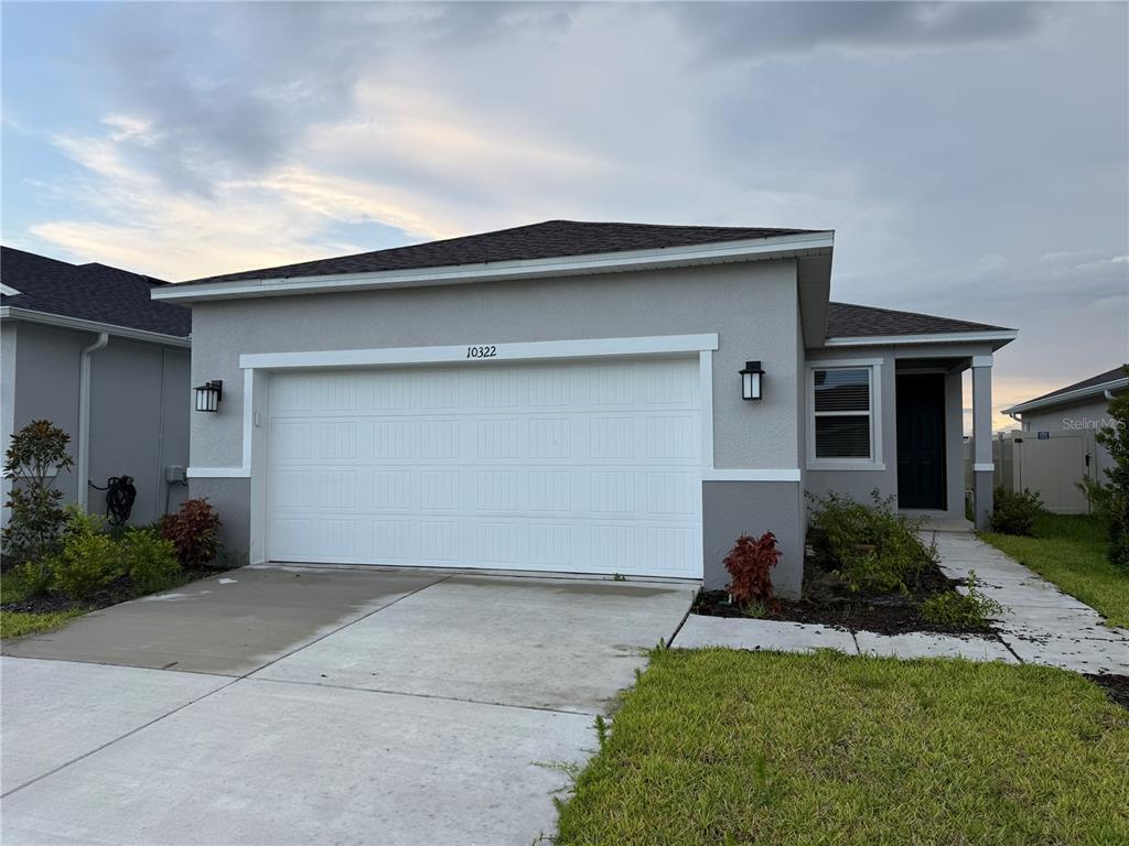 Foto principal - 10322 Star Flower Ln
