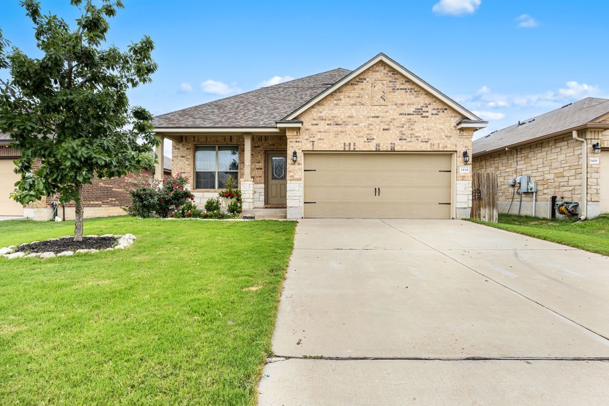 Foto principal - 1414 Fawn Lily Dr