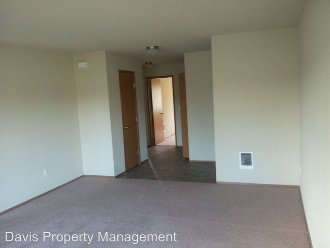 Building Photo - 6413 53rd Avenue Ct W