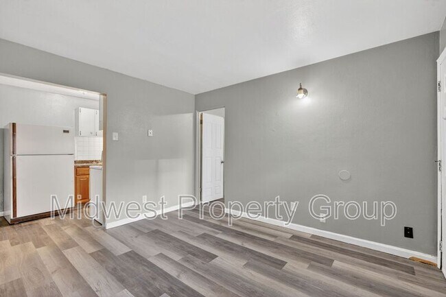 Foto del edificio - 3710 Geraldine Ave