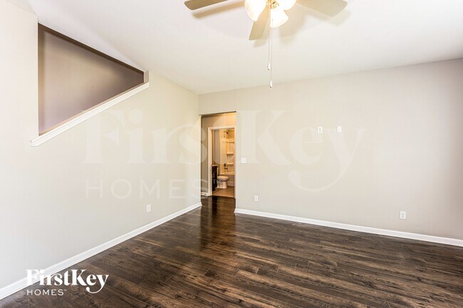 Foto del edificio - 1024 Wood Duck Way
