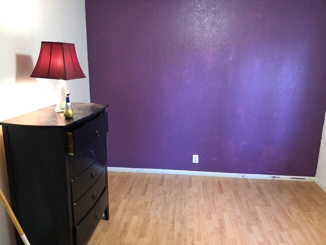 Building Photo - 609 E Ave J 10