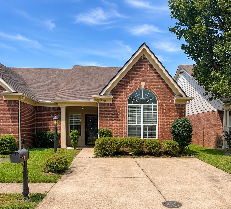 Photo - 7751 Lipscomb Dr (Memphis, TN)