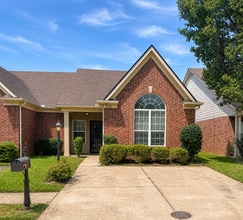 Building Photo - 7751 Lipscomb Dr