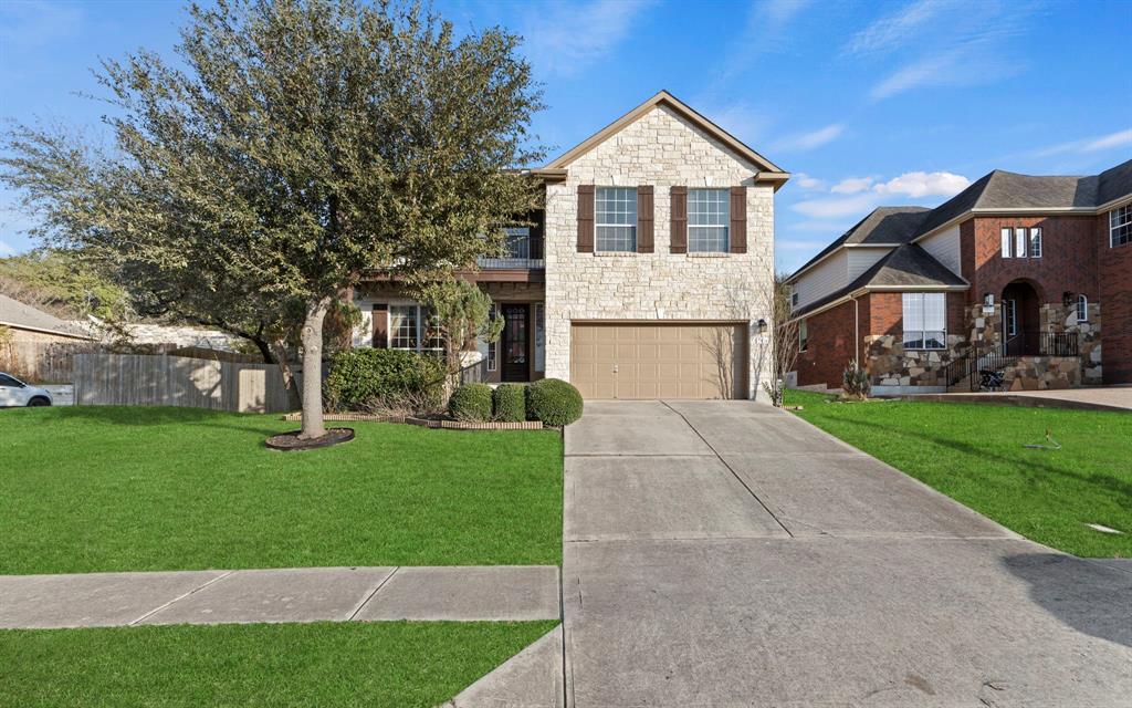 Foto principal - 7711 Crackling Creek Dr