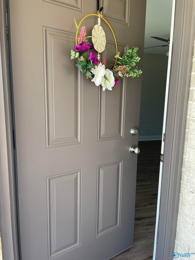 Building Photo - 17705 Parker Rd