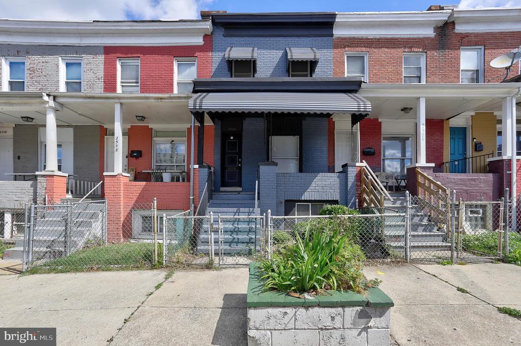 Primary Photo - 2506 Lauretta Ave