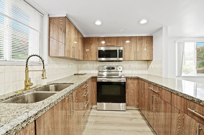 Photo - 651 NW 82nd Ave Townhome