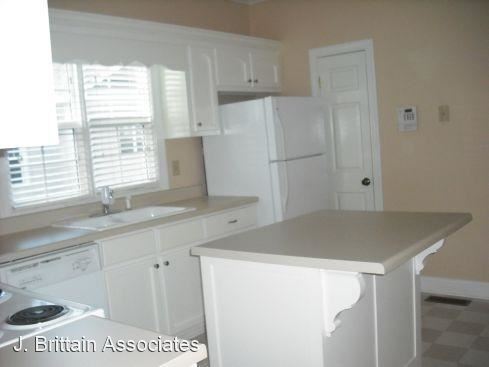 Building Photo - 3 br, 1 bath House - 1501 Christine Avenue