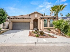 Building Photo - 1026 E Carnoustie Ave