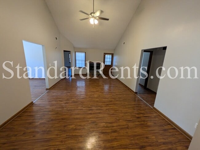 Building Photo - Ranch in Jonesboro