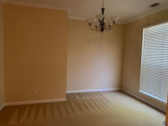 Foto del edificio - 106 Oldfield Ct