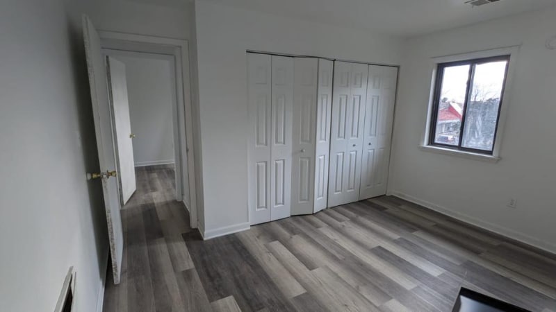 Building Photo - 1001 White Oak Rd