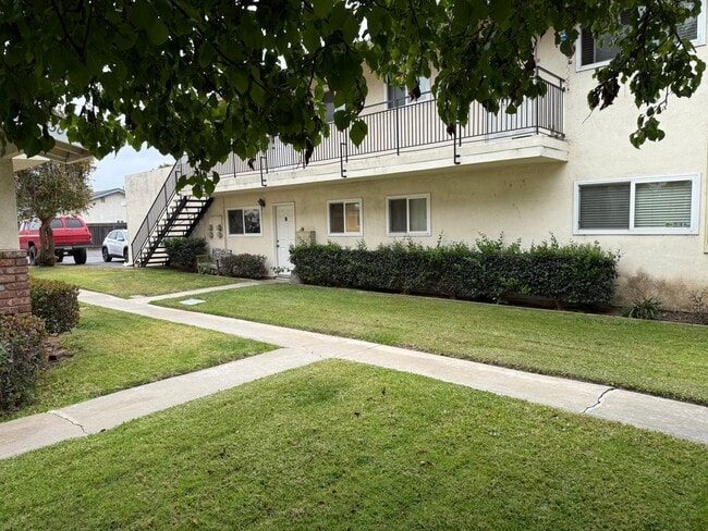 Photo - 2302 England St Apartment