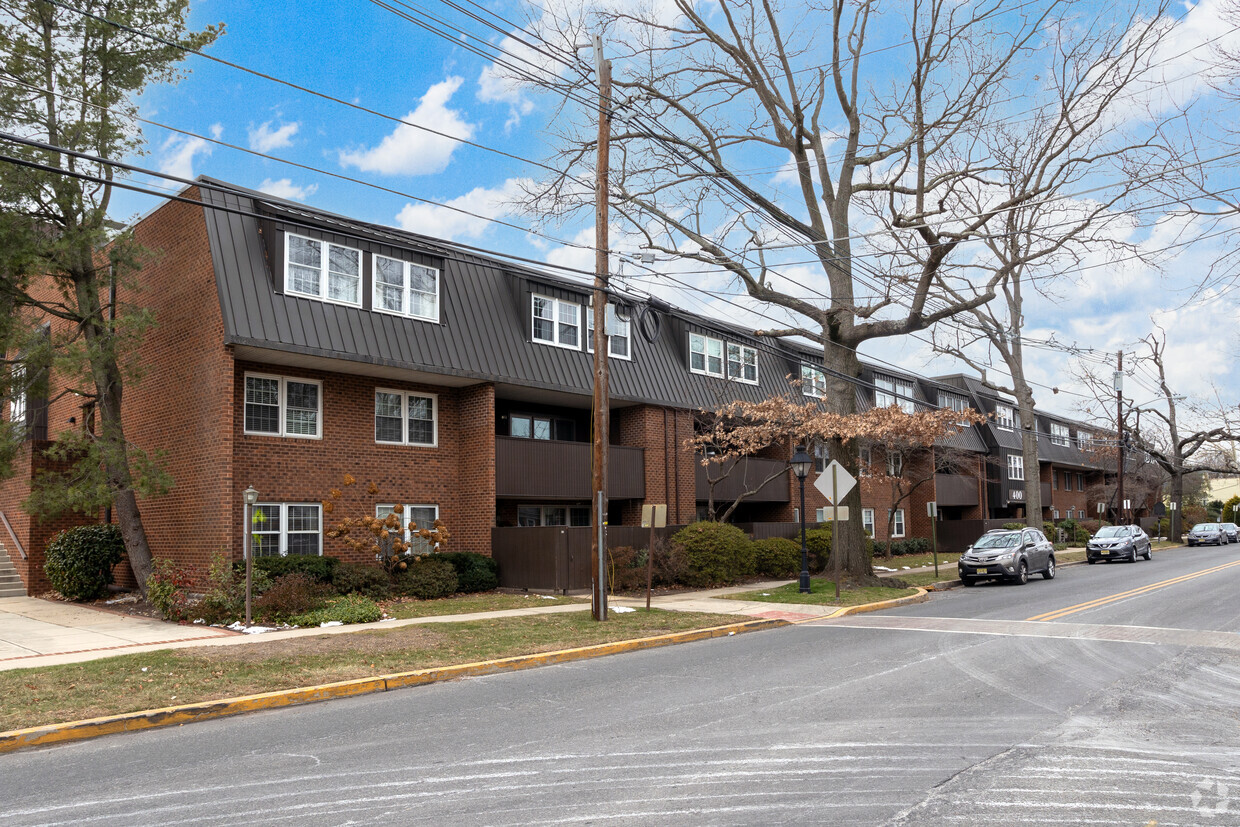 Foto principal - Haddonfield Commons Condominiums