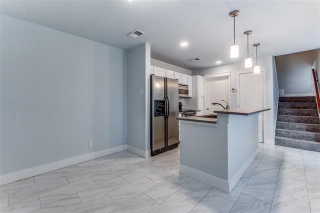 Building Photo - 3935 Buena Vista St